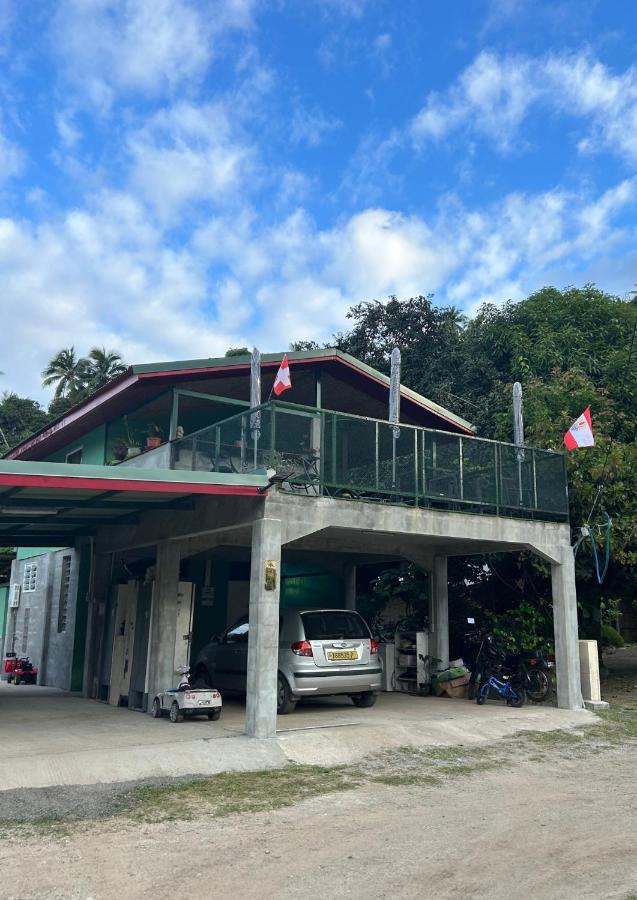 Mooz Lodge, The Local Discovery Afareaitu Bagian luar foto